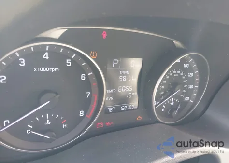 2017 Hyundai Elantra Se из США, поврежденный, VIN KMHD84LF9HU164106